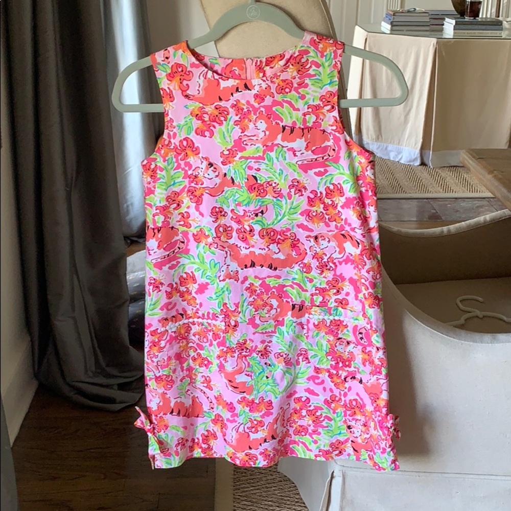 Lilly Pulitzer Girls size 12, Classic Shift.